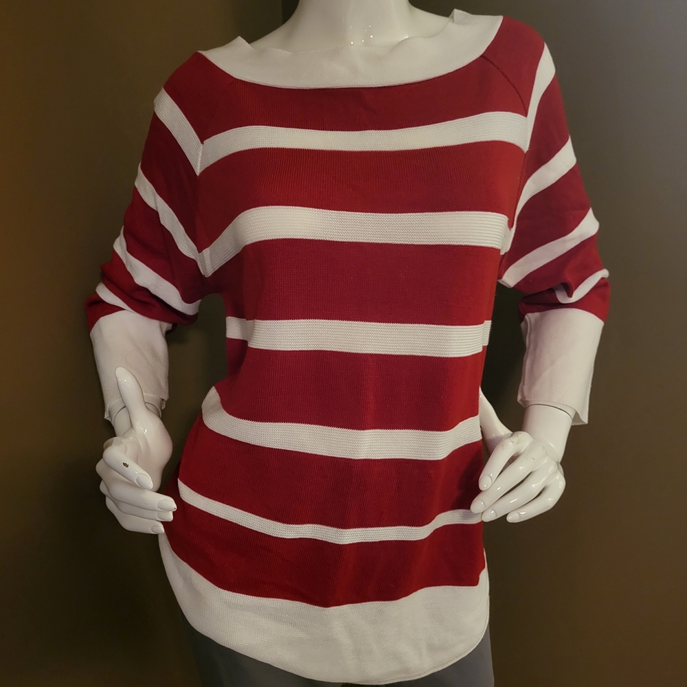 Two-One-Two New York Striped Long Sleeve Lightweight Sweater - Red and White